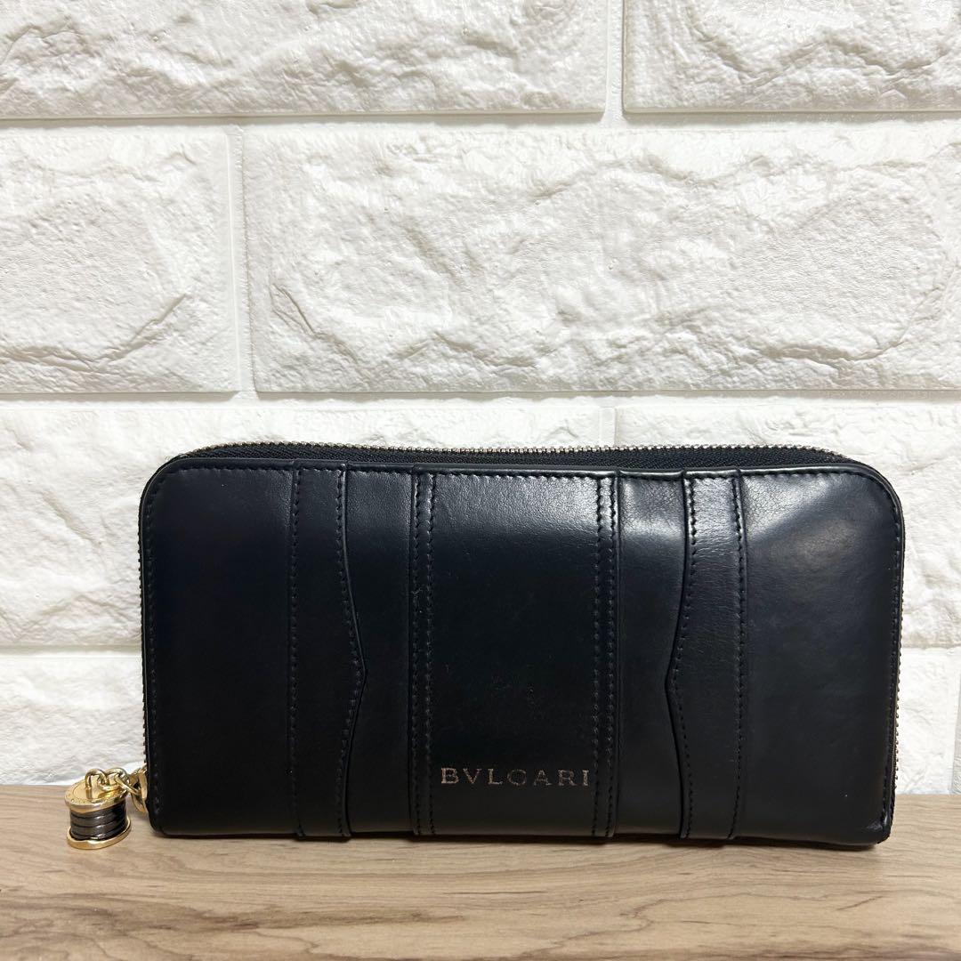 正規店仕入れの ビーゼロワン 良品】BVLGARI ラウンドファスナー ブラック レザー 小物