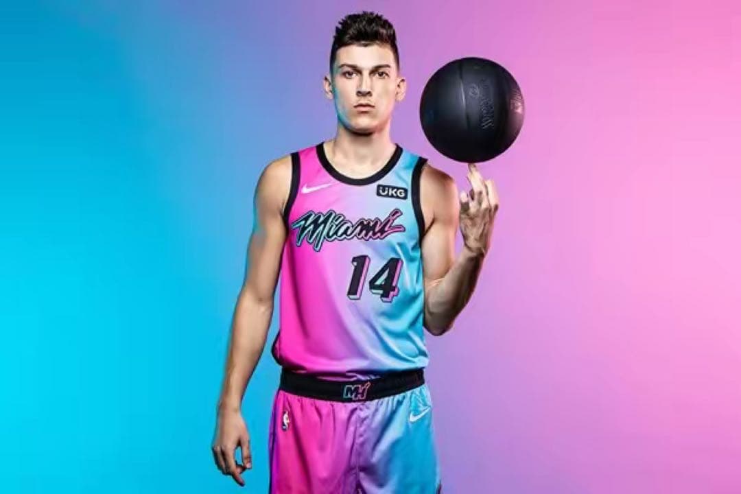 2022人気特価 最終値下げ NBA Miami Heats タイラー・ヒーロー