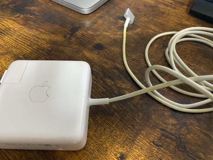 13インチ 2015 MacBook pro Retina ディスプレイ | www.caravantechs.com