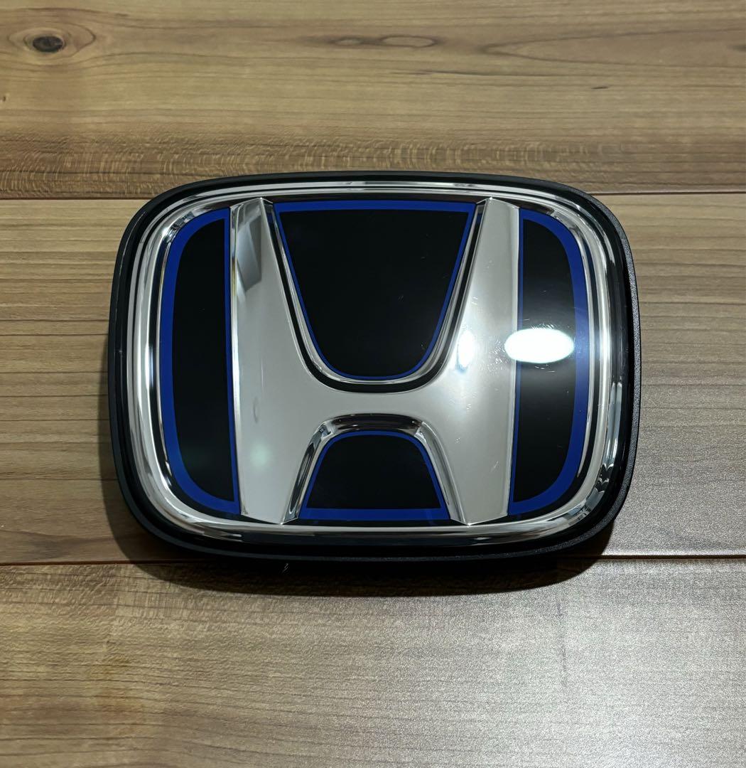 RP6/RP7/RP8 ステップワゴン スパーダ エンブレム ミリ波レーダーHV