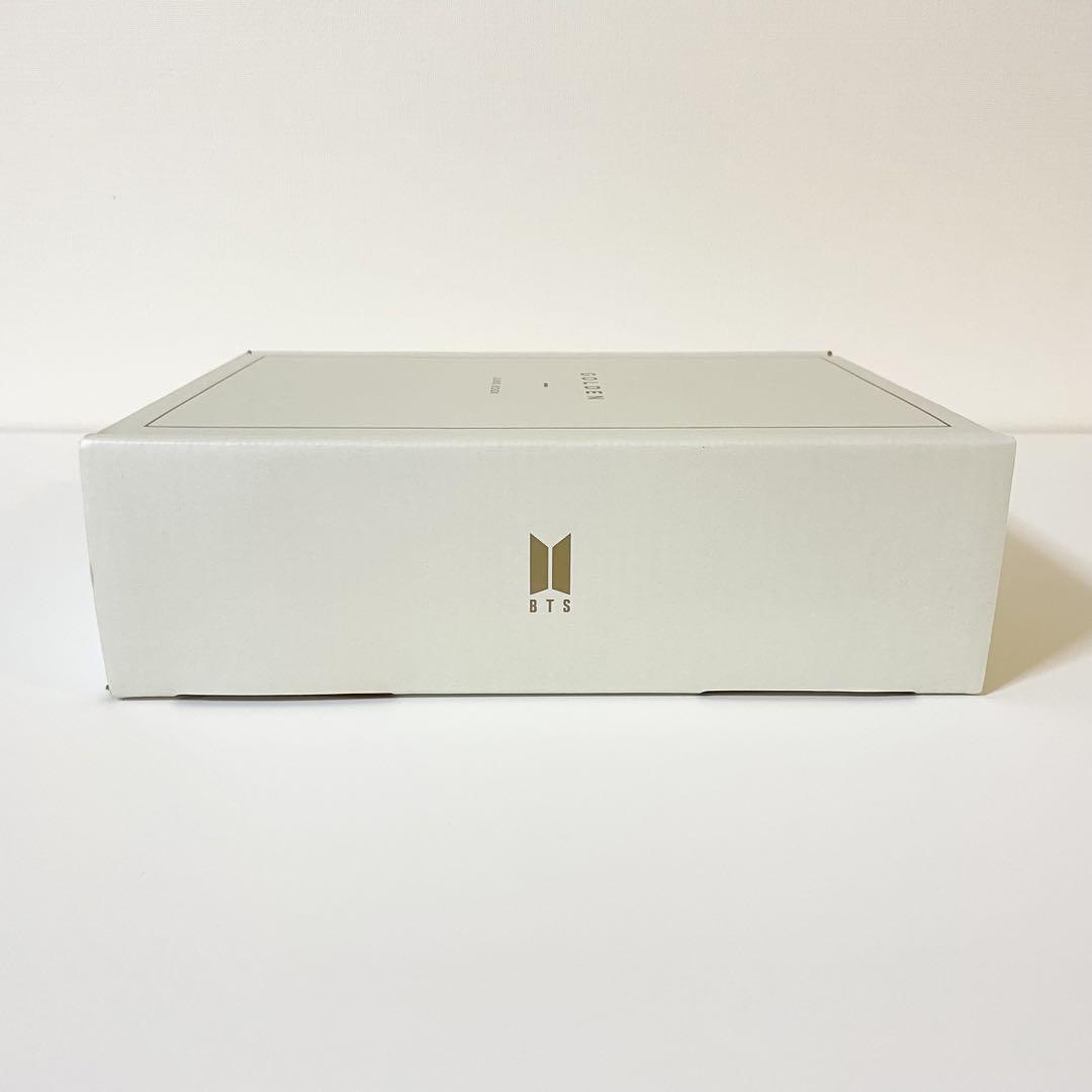 BTS GOLDEN MERCHBOX 18 グク マーチボックス ジョングク BTS JUNGKOOK MERCH BOX #18 Golden Official ARMY Membership