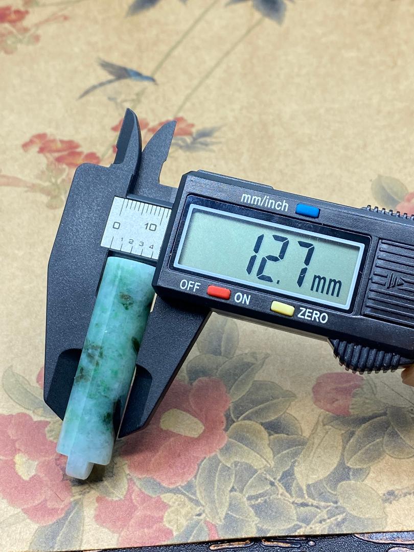 印鑑 本翡翠 ヒスイ 緑色 誕生日プレゼント 手作り 天然石 縁起物 鑑別書有