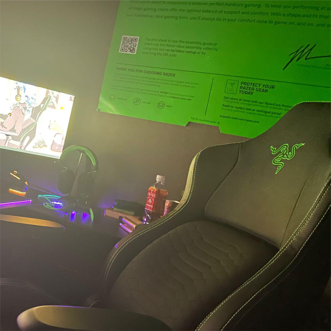 Razer Iskur ゲーミングチェア