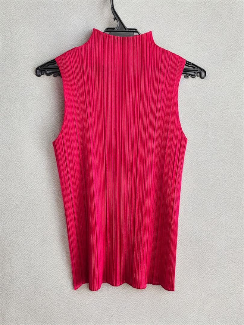 （サイズ5）プリーツプリーズ　ノースリーブトップス