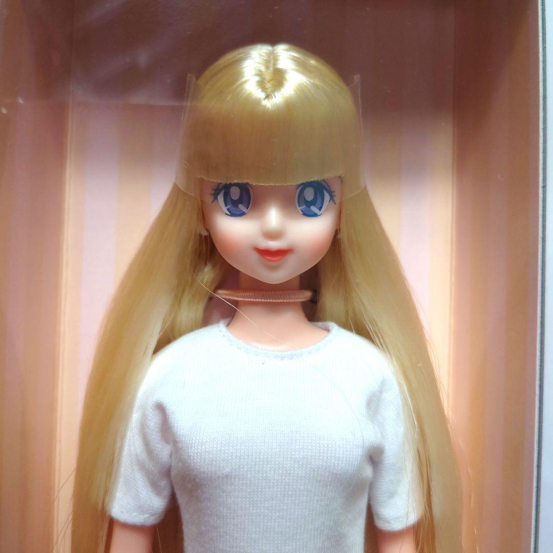 新品未開封 リカちゃんキャッスル アイドールモデル ジェニー