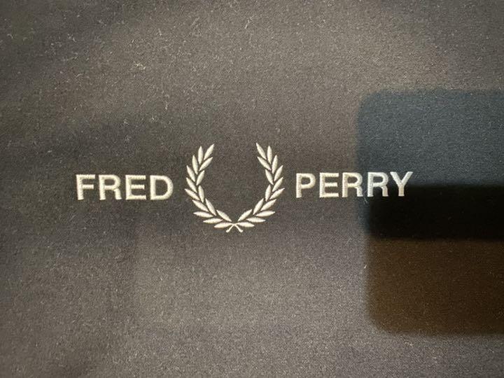 らくらくメ┉ トレーナー FRED PERRY rxlYm-m79852307169 ロゴがとて