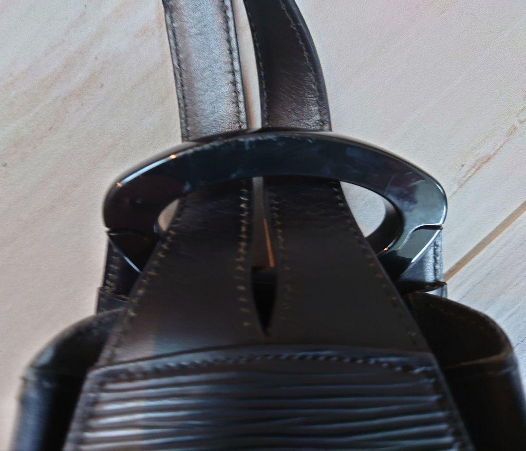 LOUIS VUITTON ルイヴィトン ショルダーバッグ エピ ミニュイ 黒