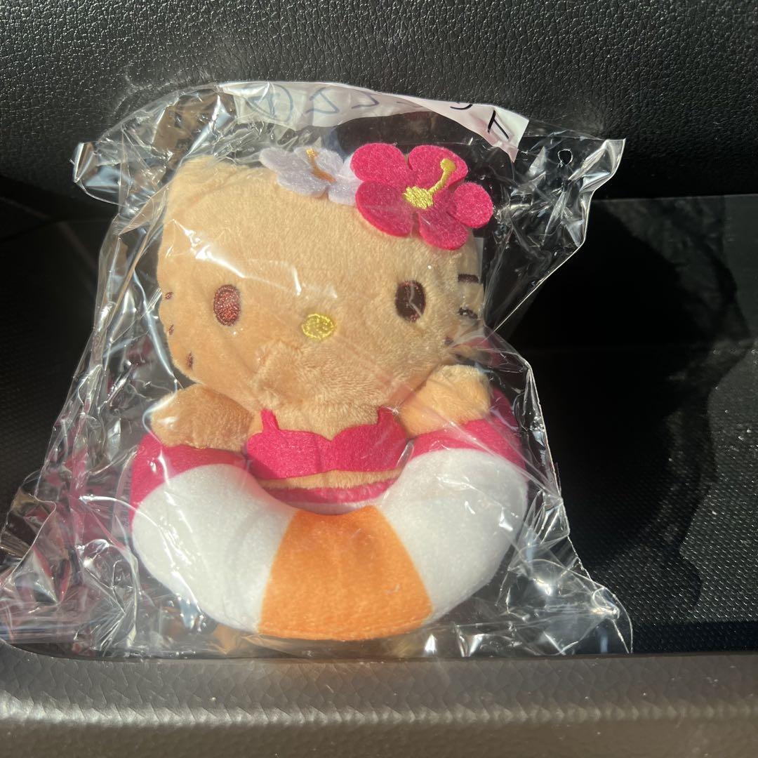 送料無料 いくらから ハローキティ 浮き輪付きぬいぐるみ メルカリ - ぬいぐるみ