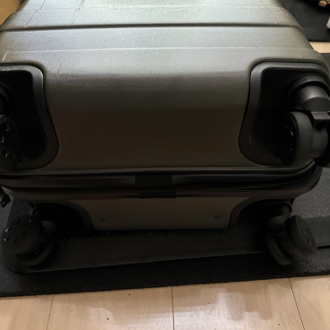 無印良品 バーの高さを自由に調節できる　キャリーケース　35L