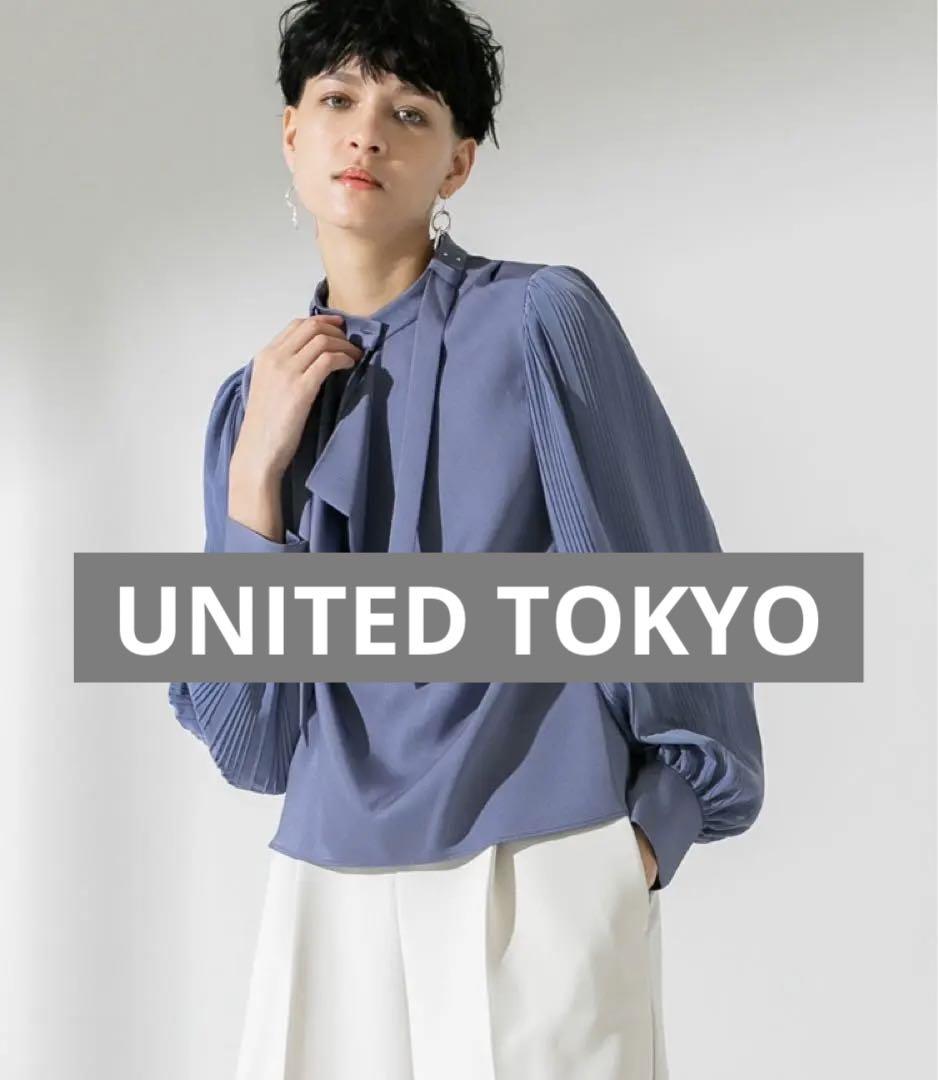 UNITED TOKYO モデラートプリーツブラウス