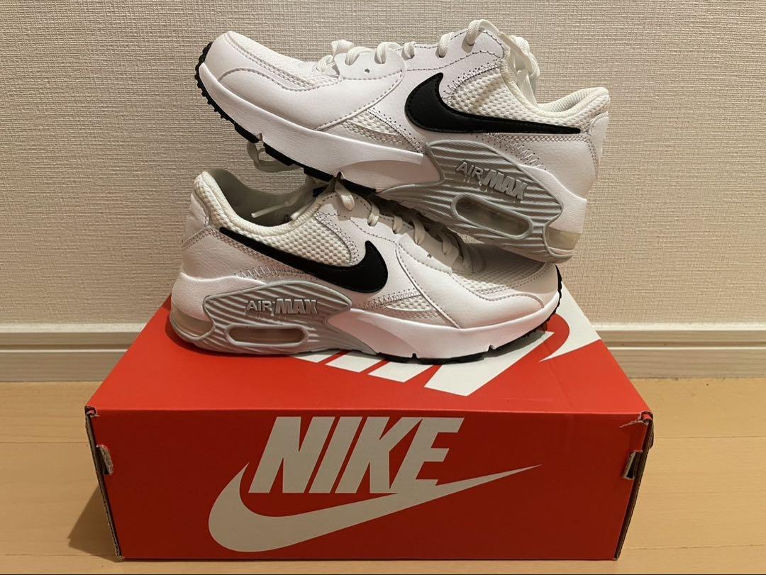 NIKE Air Max エクシー ホワイト/ブラック