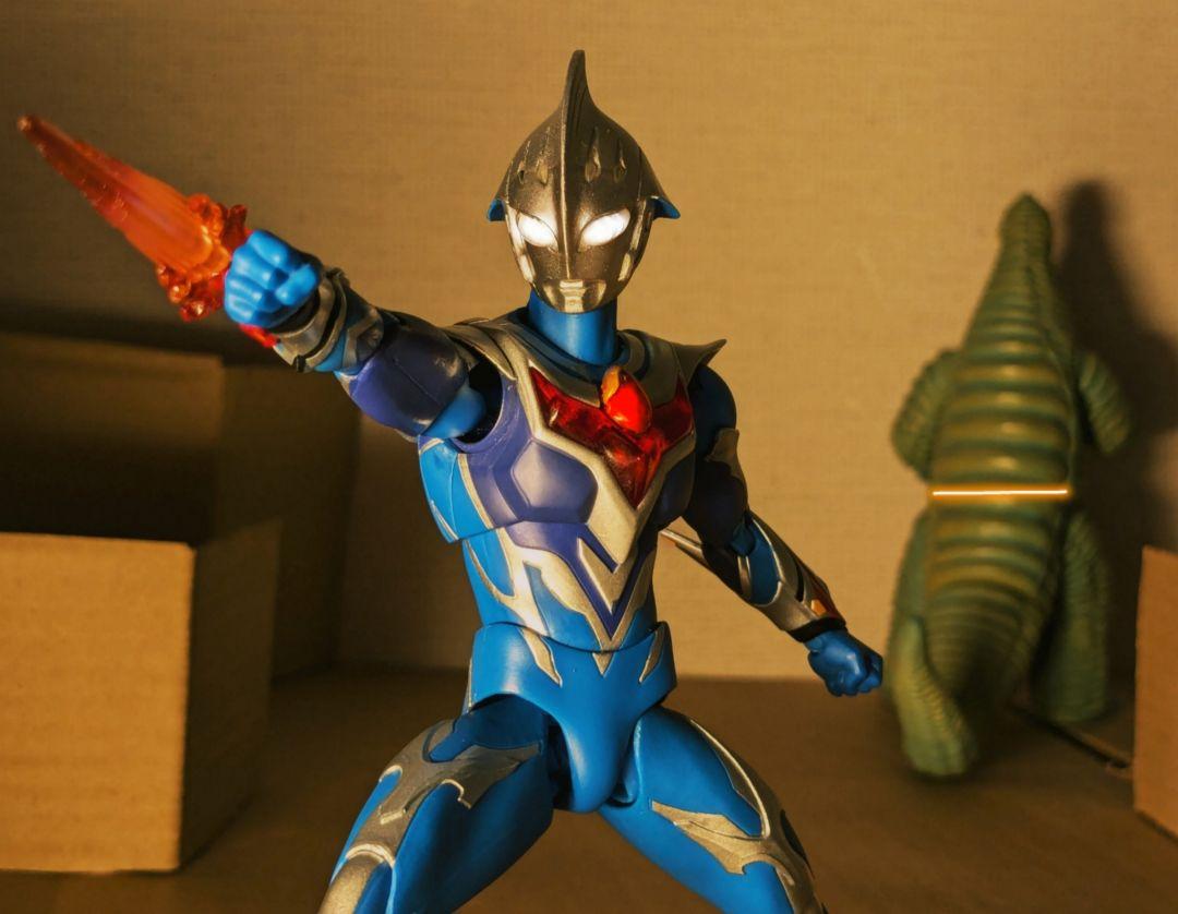 ULTRA-ACT ウルトラマンネクサス ジュネッスブルー