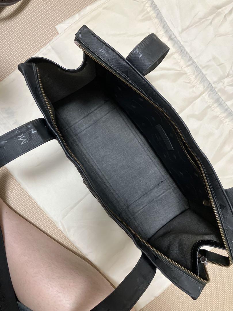 MCM ブラックナイロンバッグ