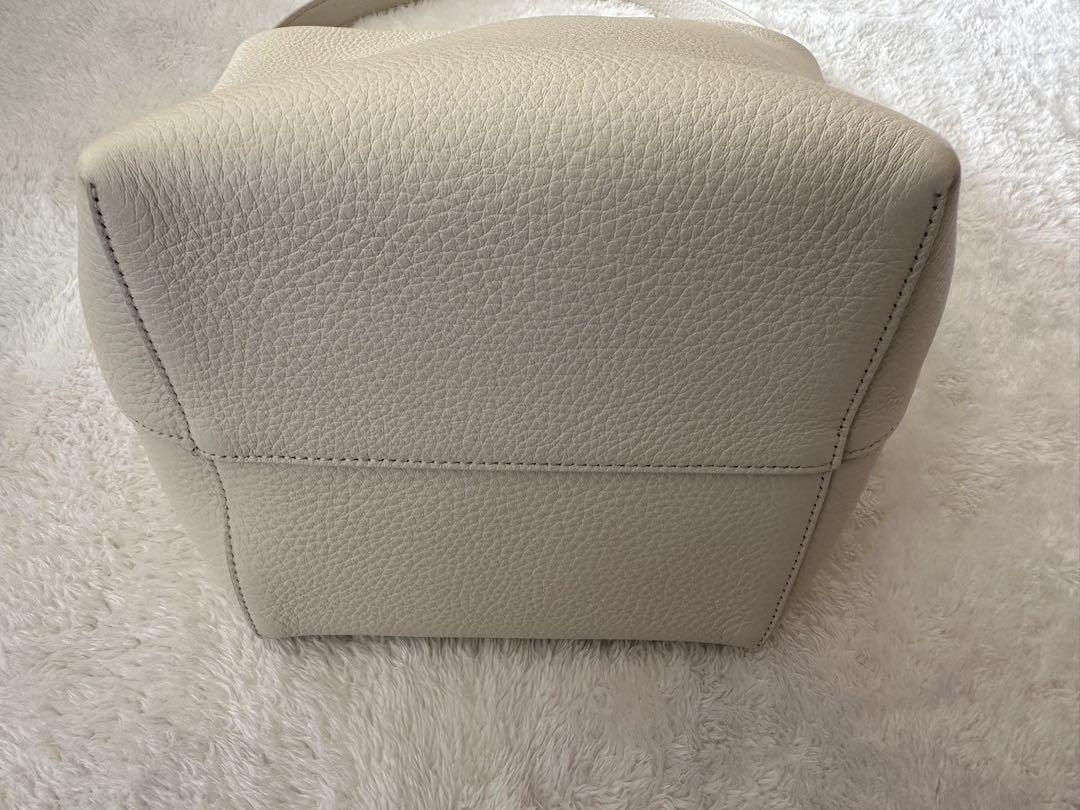 未使用　The Row Medium Park Tote