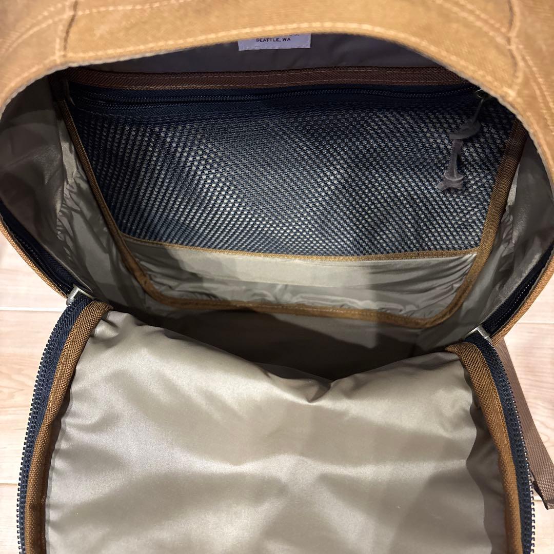 t*u様 【新品未使用】Filson ブラウンバックパック 定価¥100000相