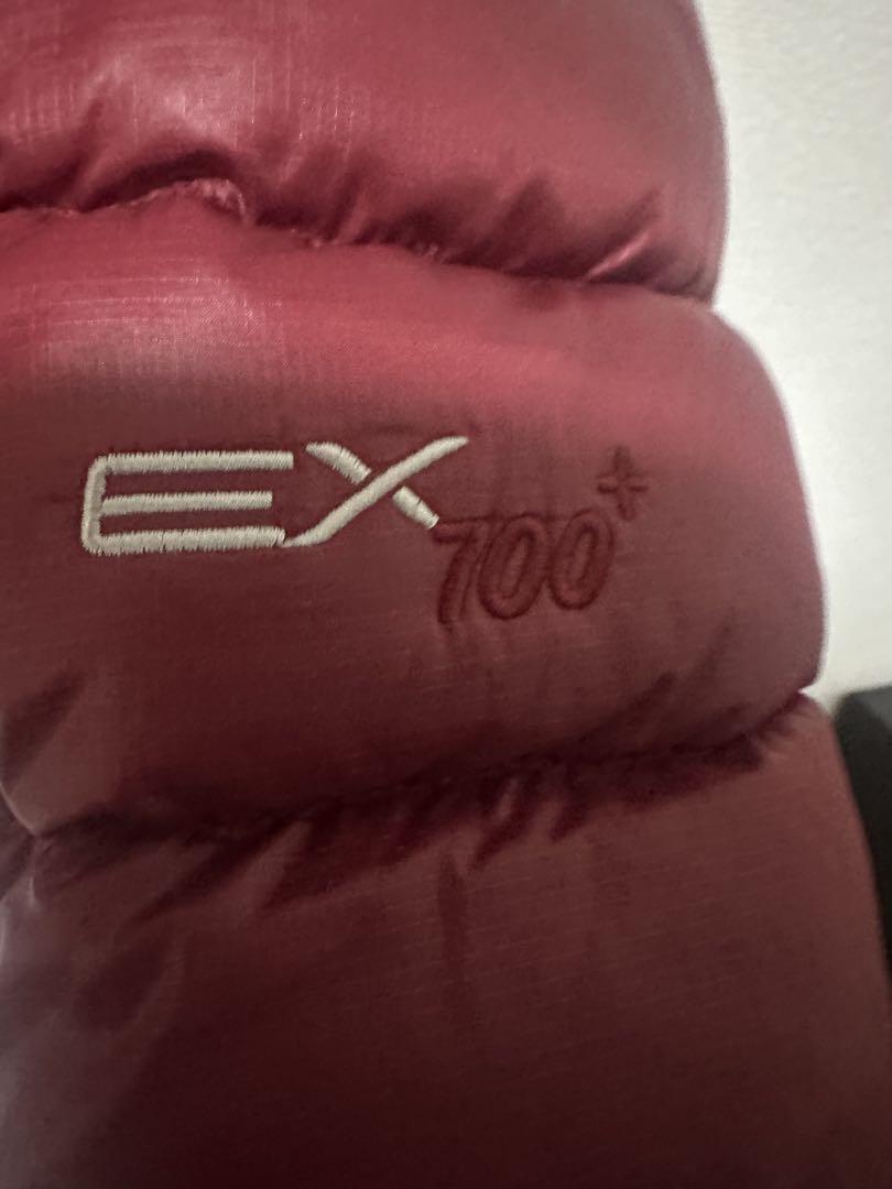 mont-bell ワインレッド ダウンジャケット EX 700 mont-bell ワインレッド ダウンジャケット EX 700 ジャケット