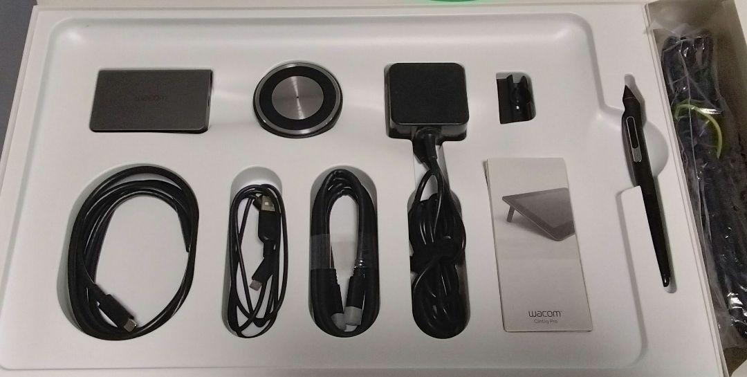 WACOM Cintiq Pro16　DTH-1620/AK0