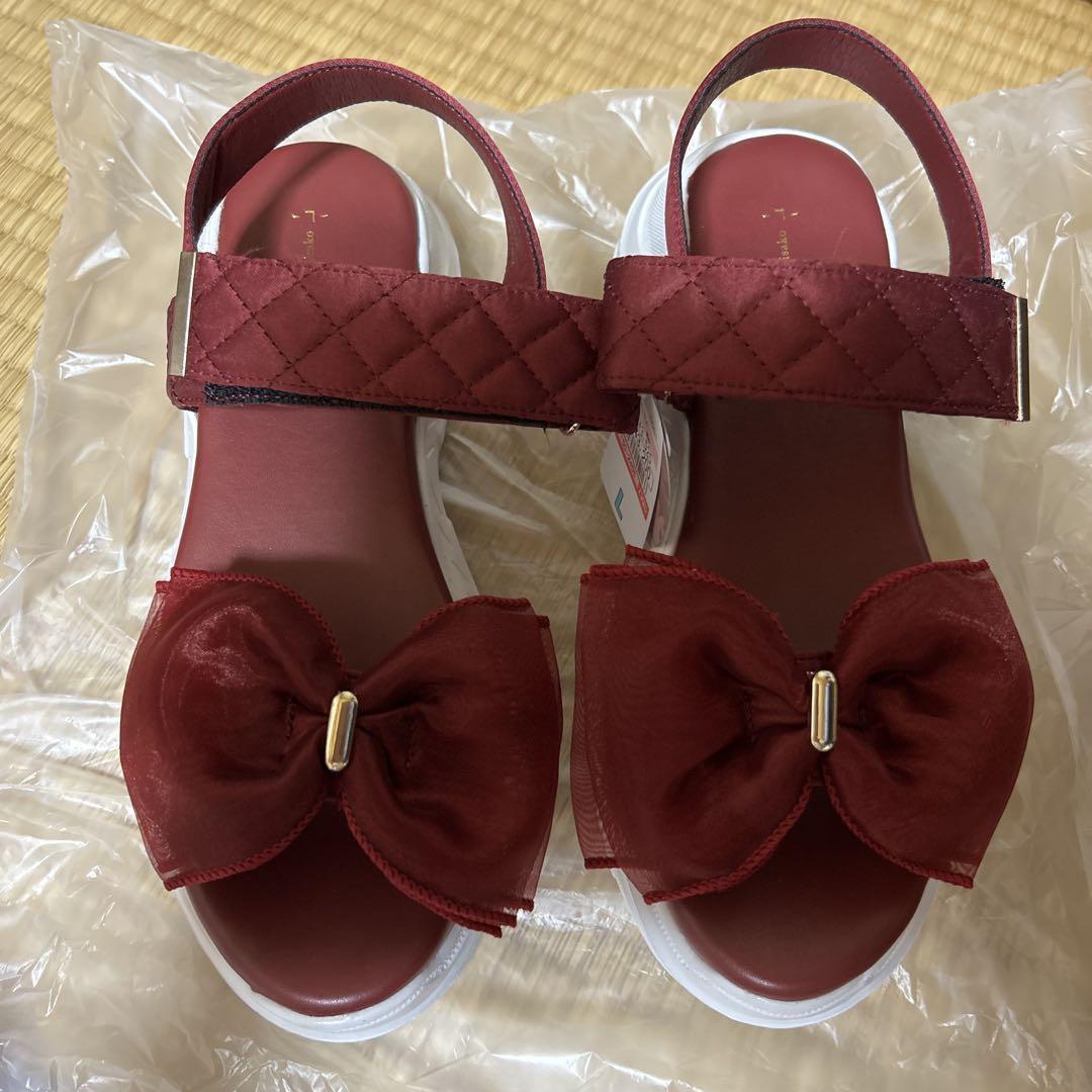 新品 青木美沙子 リボン サンダル Lサイズ 赤❤️しまむら しまむら 青木美沙子 リボンサンダル 赤(ワインレッド) Lサイズ