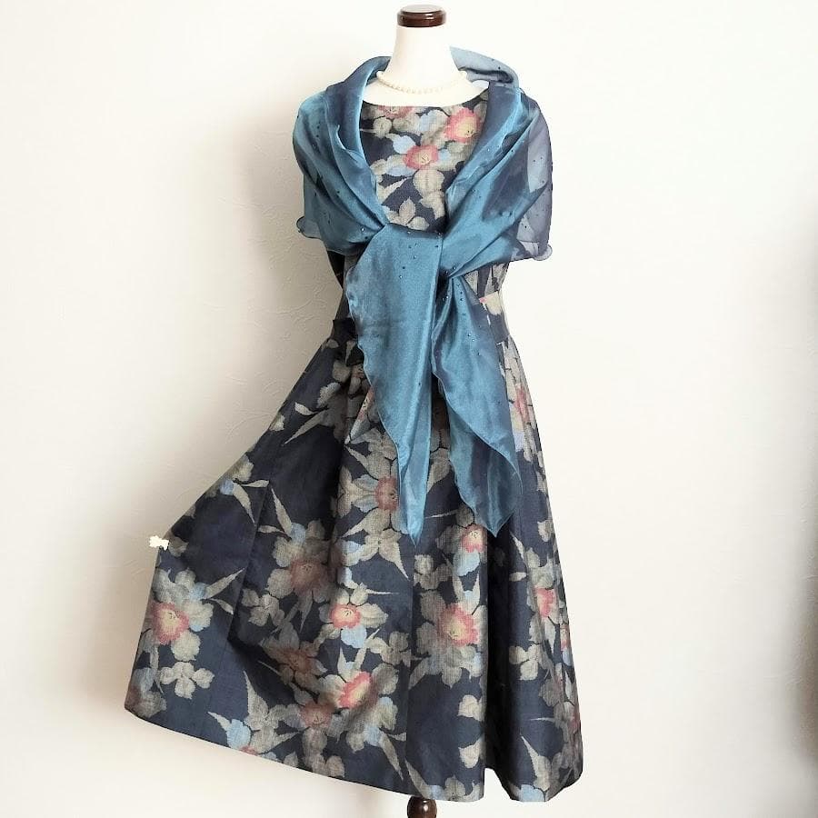 大島紬　ワンピースL　赤花　ノースリーブ　着物リメイク 赤い花柄着物リメイク ノースリーブチュニック 着物リメイク 紬