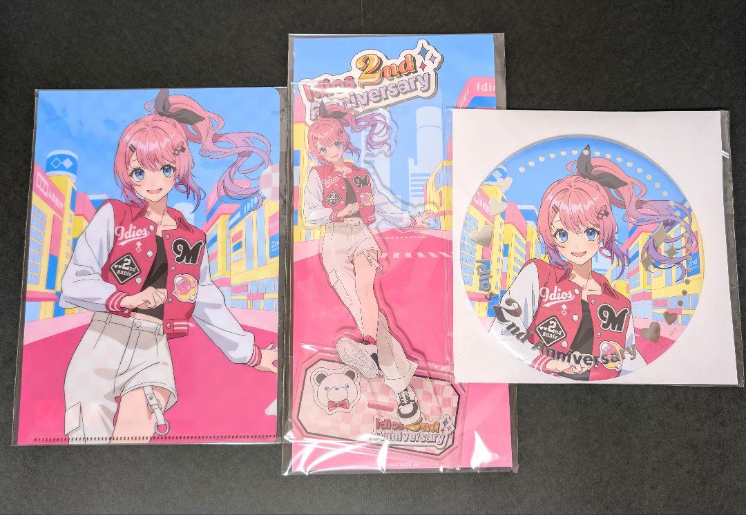 【特典付き】Idios 2周年 倉持めると BIGアクスタ & BIG缶バッジ