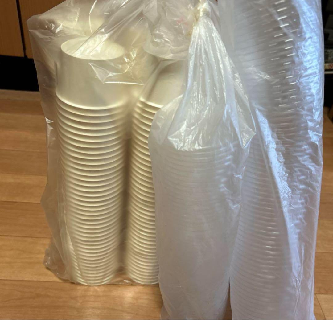 400個セットカップと蓋