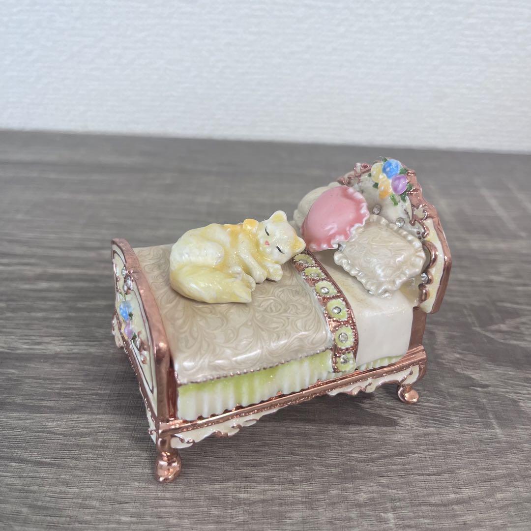 ピィアース　中古　ロココ調　アンティーク　ジュエリーケース