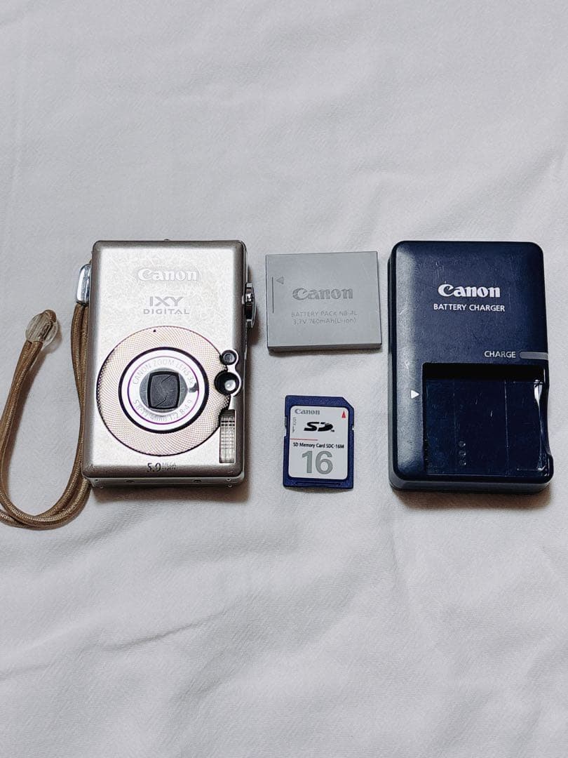 【ジャンク品】Canon Ixy digital 55 コンパクトデジタルカメラ