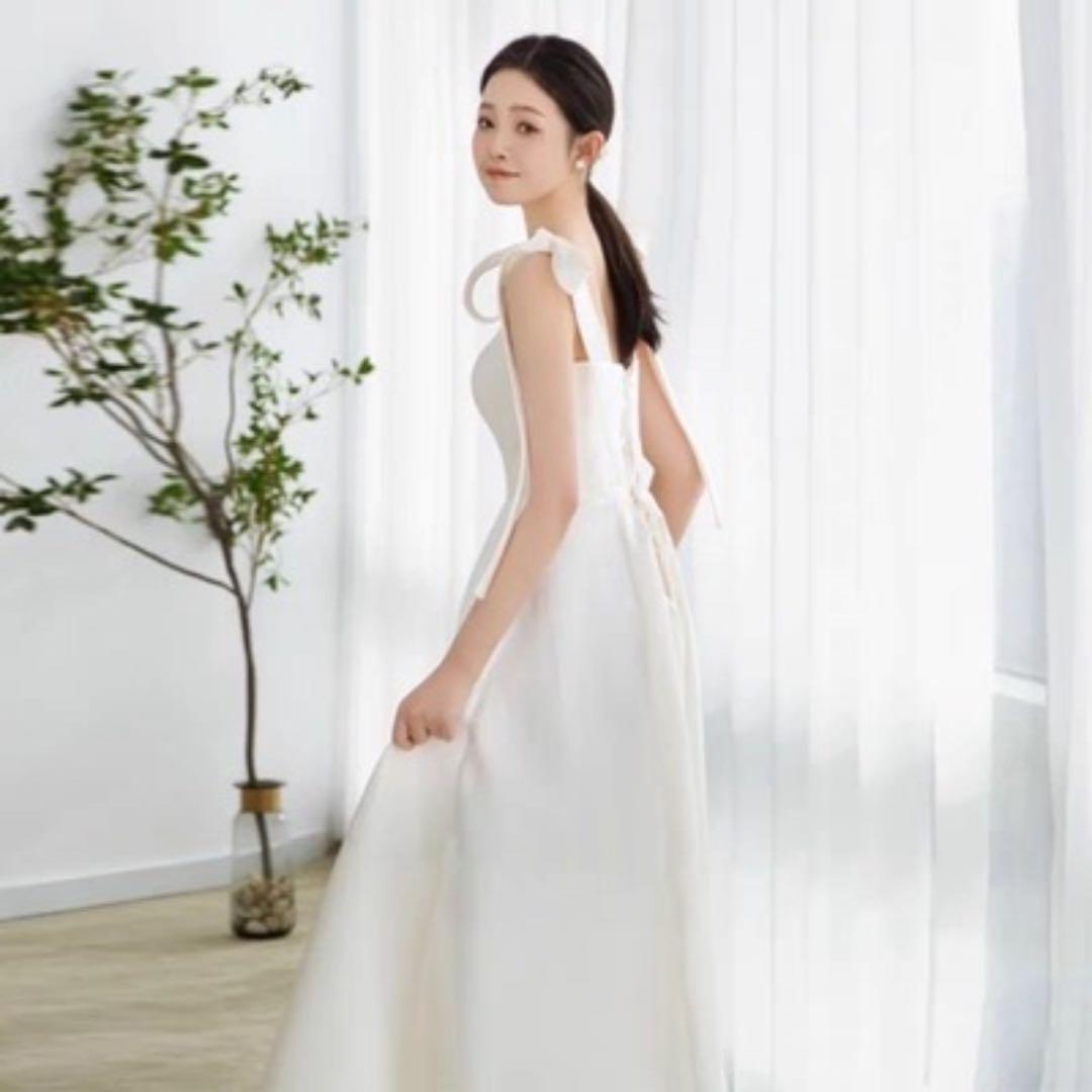 ウェディングドレス　サテン　リボン　前撮り　結婚式　フォト撮影　　二次会