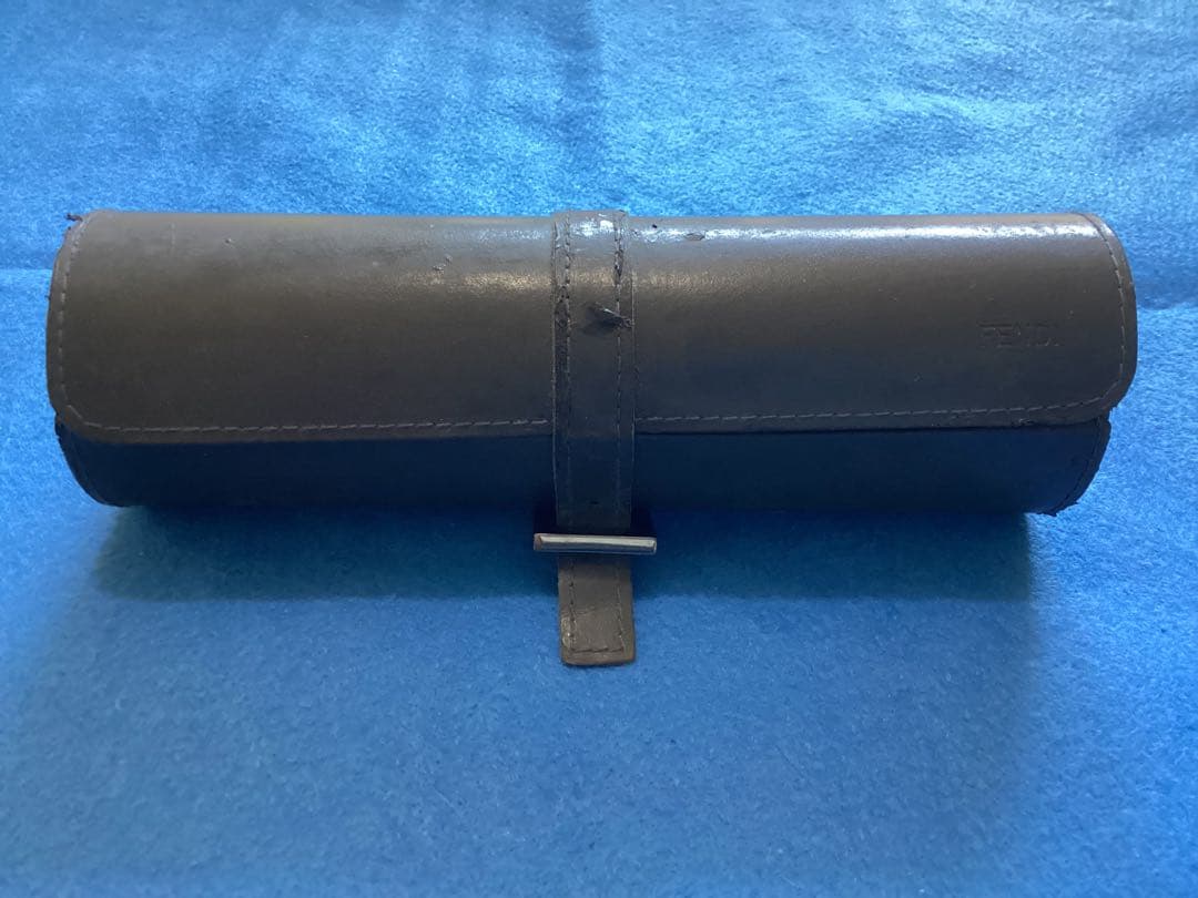 FENDI 本革レザーベルト 4本　チェンジ腕時計ベルト　ケース付　ヴィンテージ