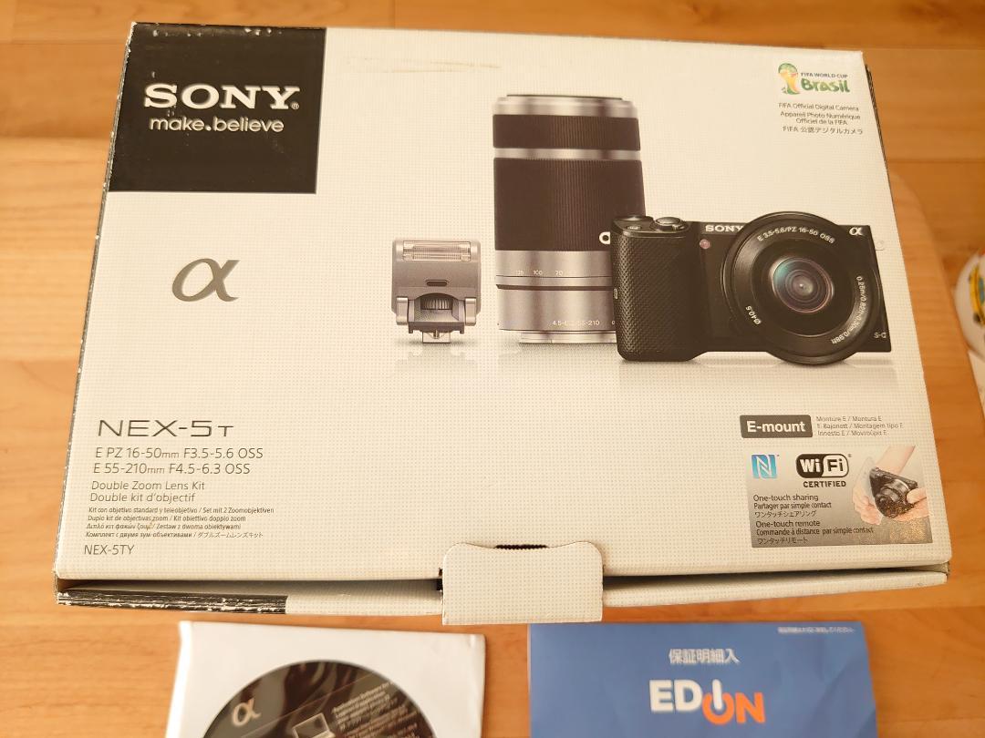 SONY　デジタル一眼カメラ α（アルファ）　NEX-5T