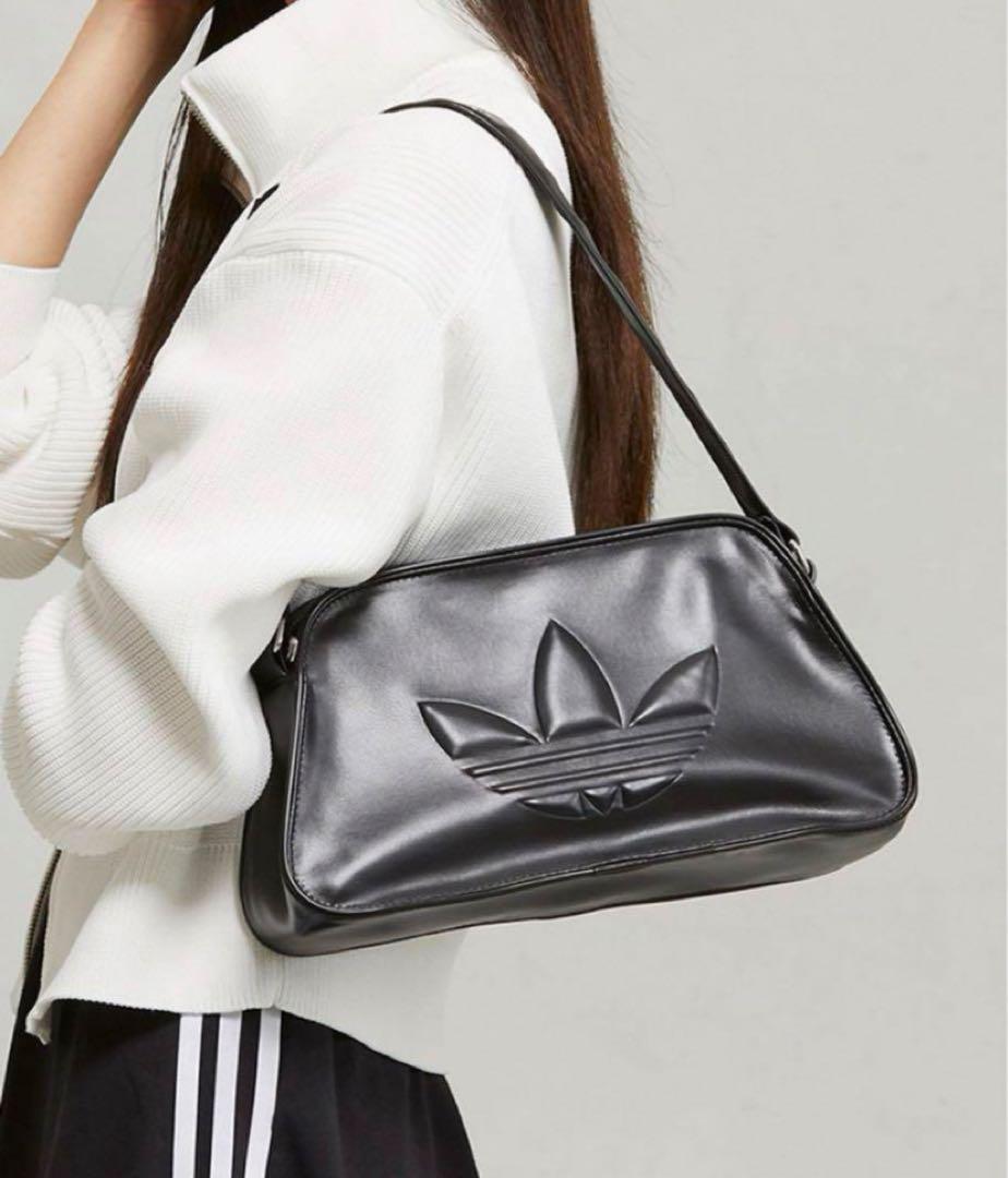 【adidas】ポリウレタンエンボス トレフォイル ショルダーバッグ 在庫 処分 セール 通販ファッション - adidas ポリウレタン
