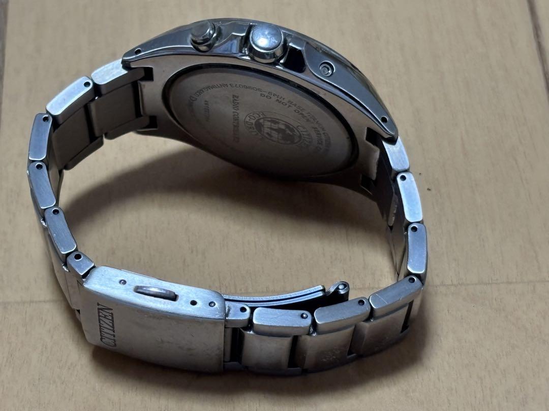 シチズンCITIZEN　アテッサ　エコドライブ電波時計　CB1070-56E