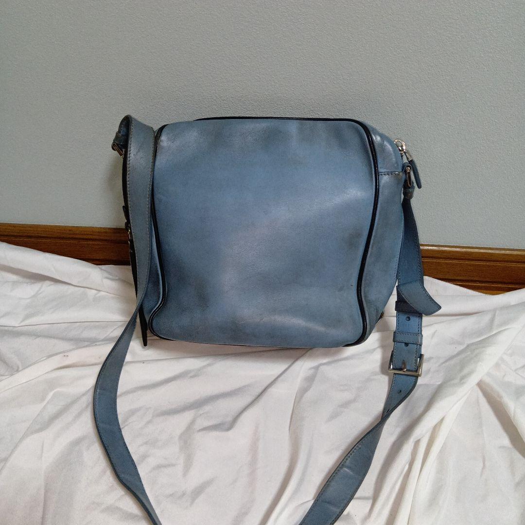 PRADA プラダ コミック オールレザー ライトブルー ショルダー バッグ PRADA プラダ コミック オールレザー ライトブルー ショルダー バッグ