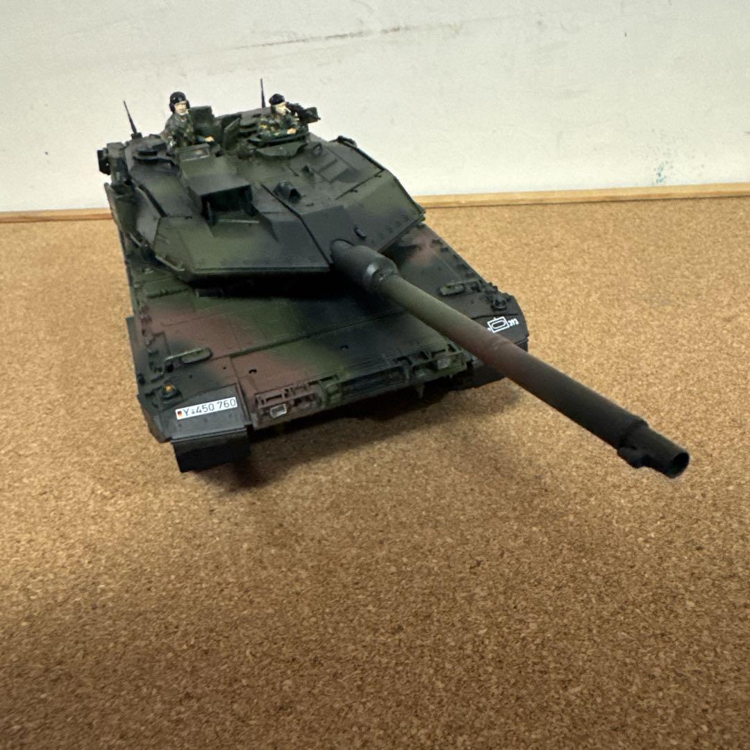 1/35 タミヤ　レオパルト2 A7V 完成品