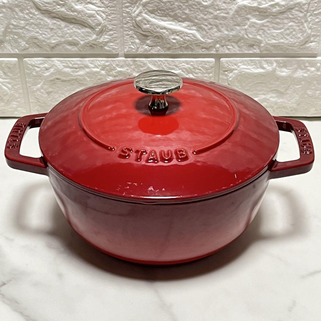 ストウブ staub ワナベ  チェリーレッド M 18cm