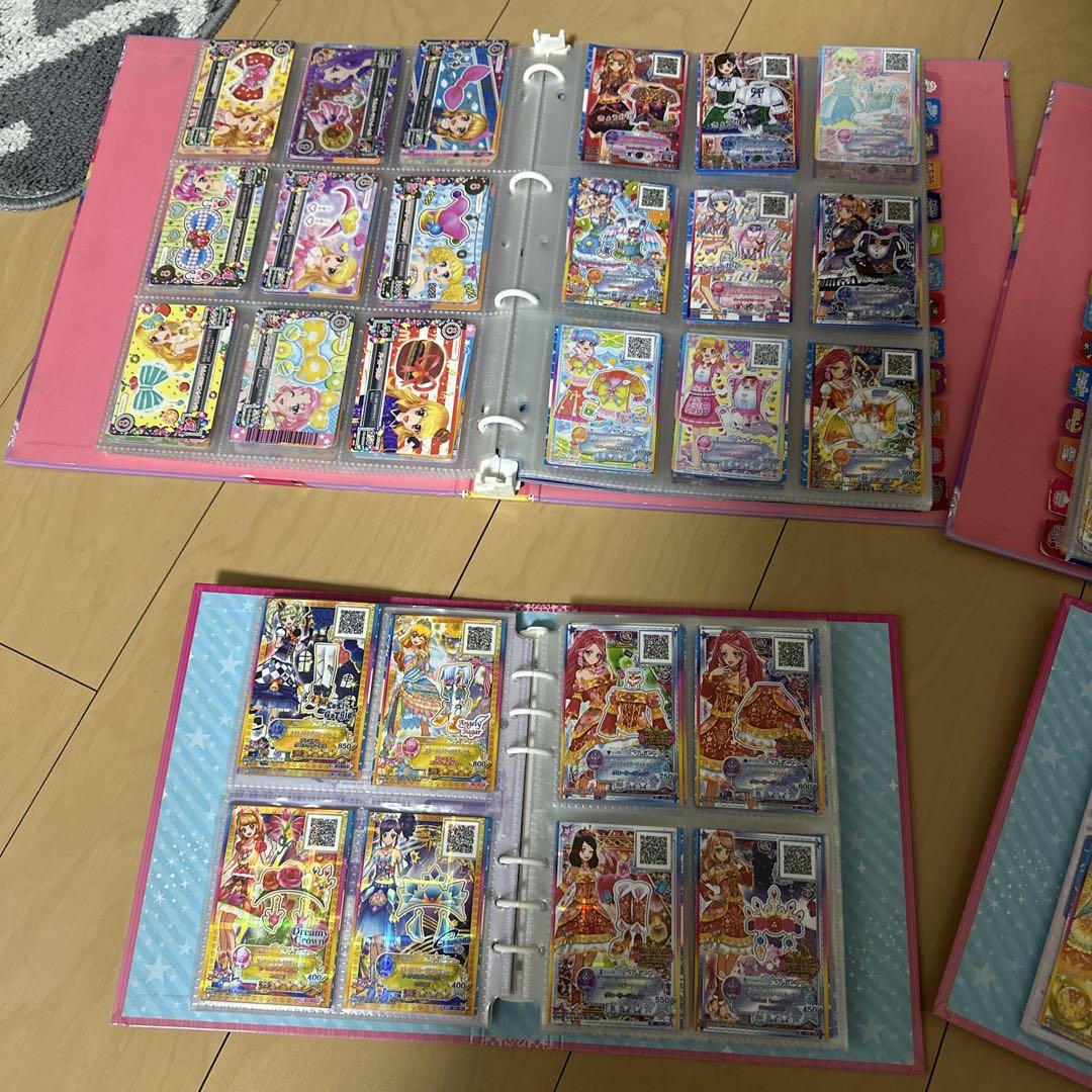 アイカツ　カード約630枚　バインダー4セット付き