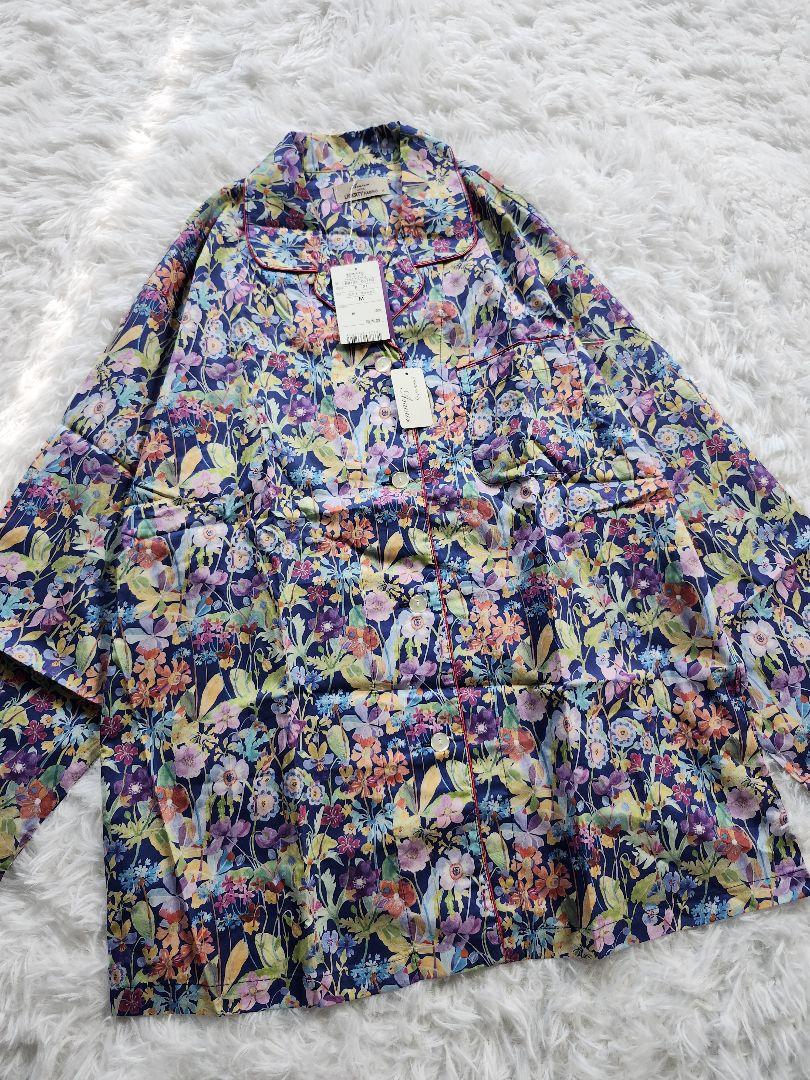 【新品】リバティ　荒川　パジャマ　ルームウェア　上下セット　花柄