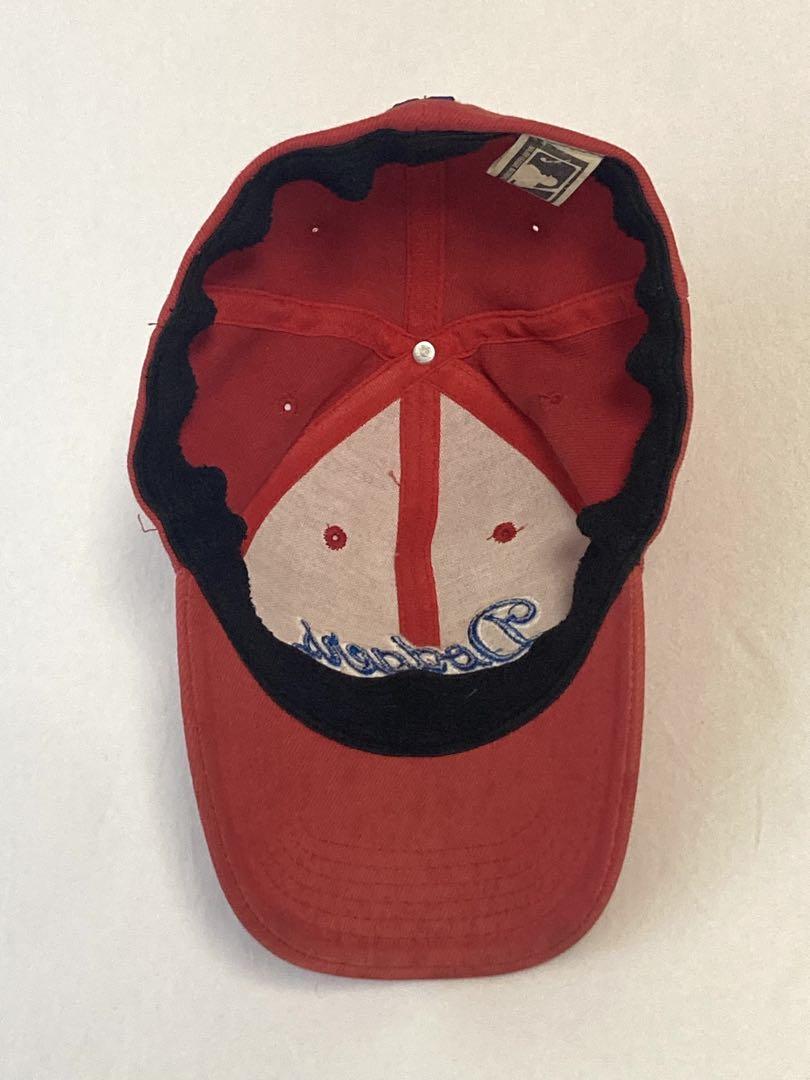 Dodgers 赤キャップ LAロゴ付き
