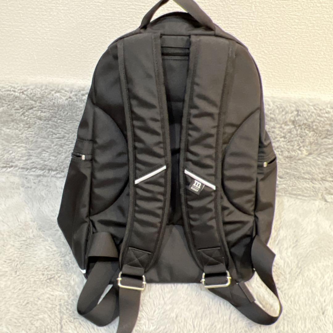 marimekko BUDDY ブラック リュック　中古品