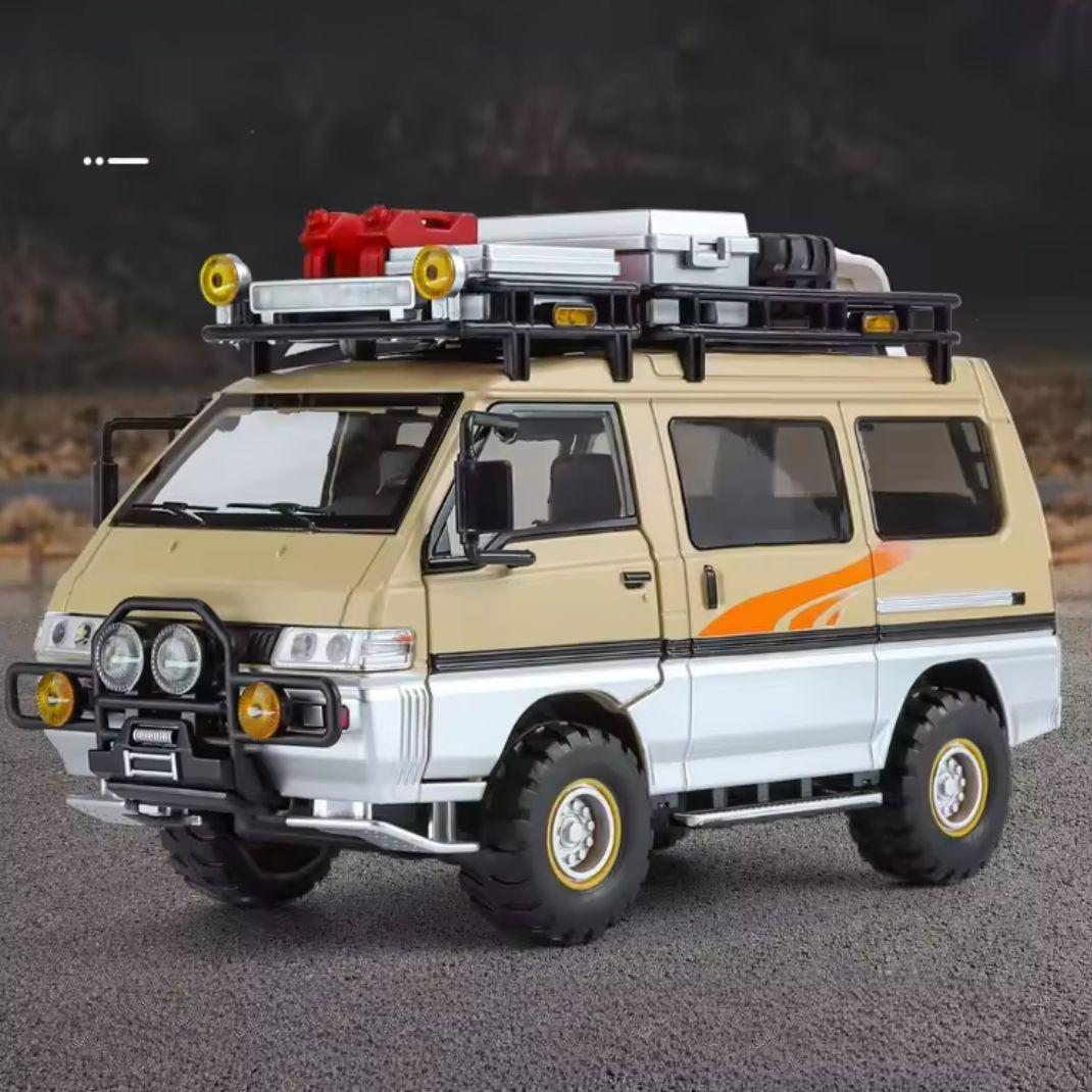 希少 1/24 三菱デリカスターワゴン ミニカー 金属製 新品未使用