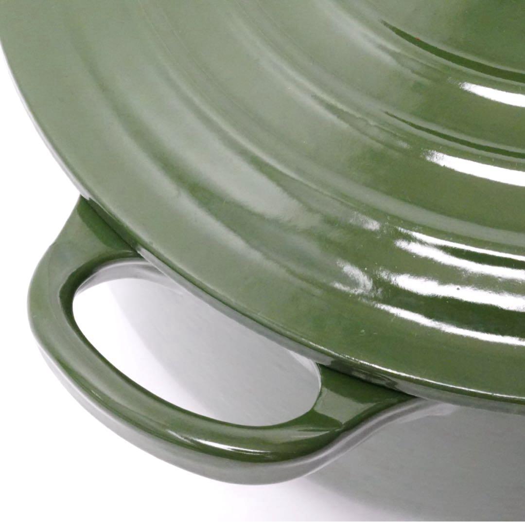 【美品】LE CREUSET ココットロンド フルーツグリーン　22cm 美品】LE CREUSET ココット ロンド レーシンググリーン 20cm