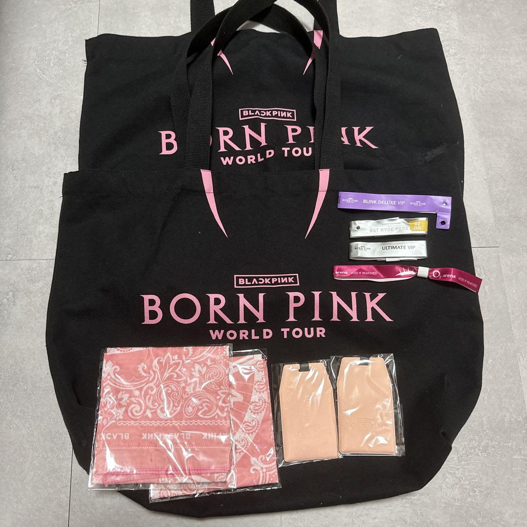 BLACKPINK 直筆サイン入りTシャツ➕VIP特典 他 - メルカリ