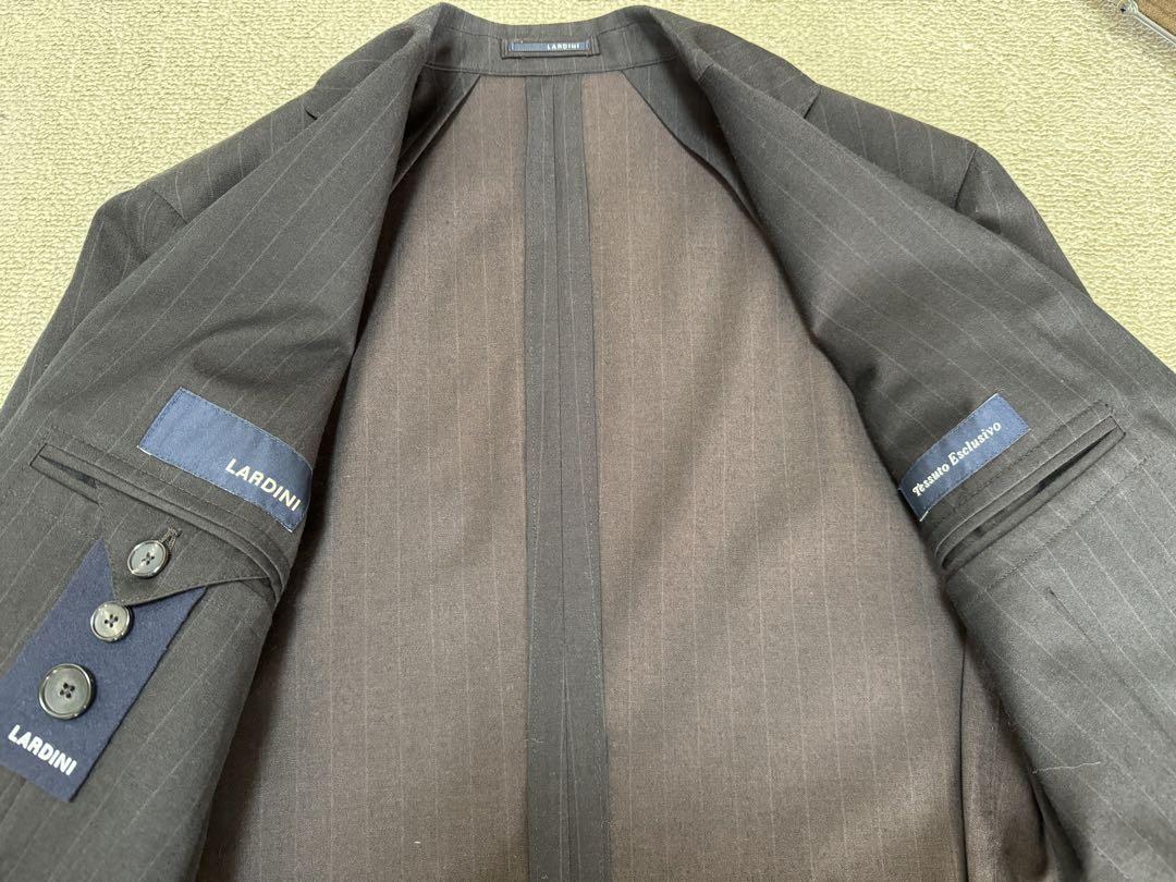 加工済み未使用品　ラルディーニ　セッアップ　サイズ46 LARDINI