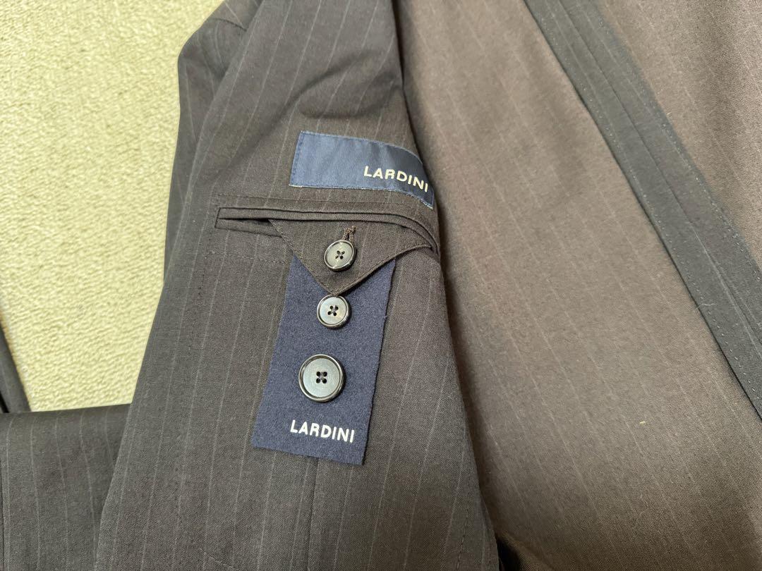加工済み未使用品　ラルディーニ　セッアップ　サイズ46 LARDINI