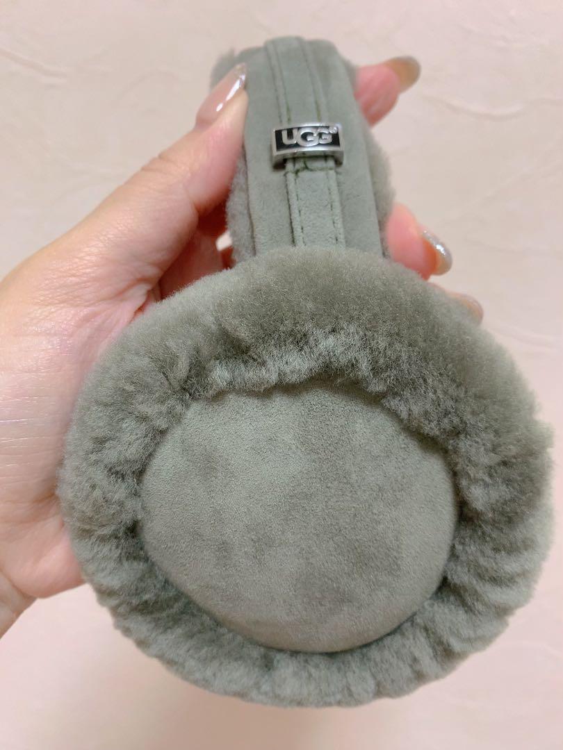 未使用品UGG ヘッドホン機能付きイヤーマフ