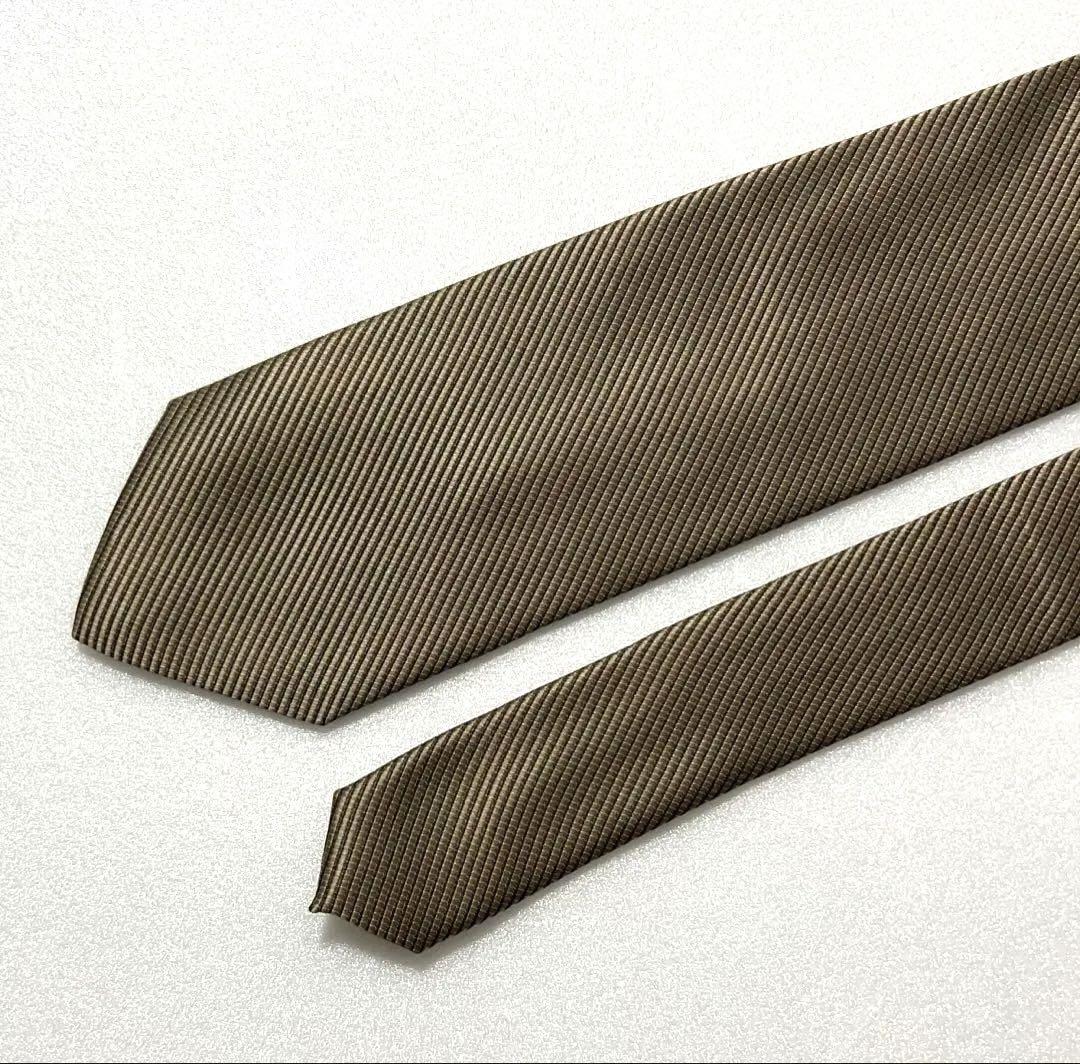 極美品 Ermenegildo Zegna ネクタイ ソリッド 光沢 - メルカリ
