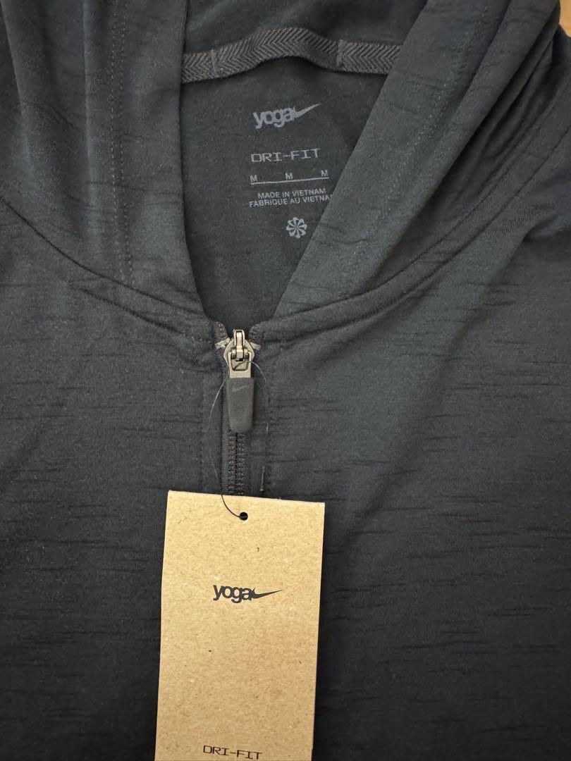 Nike yoga ヨガ　セットアップ　Mサイズ