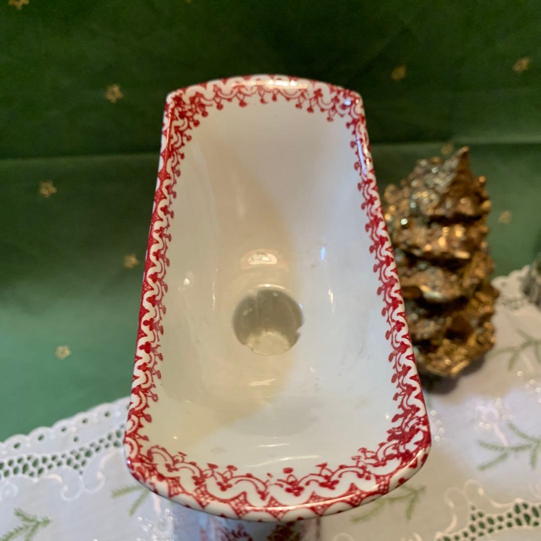 陶器置物の大型のニモール窯の でユニークなキャンドルスタンド