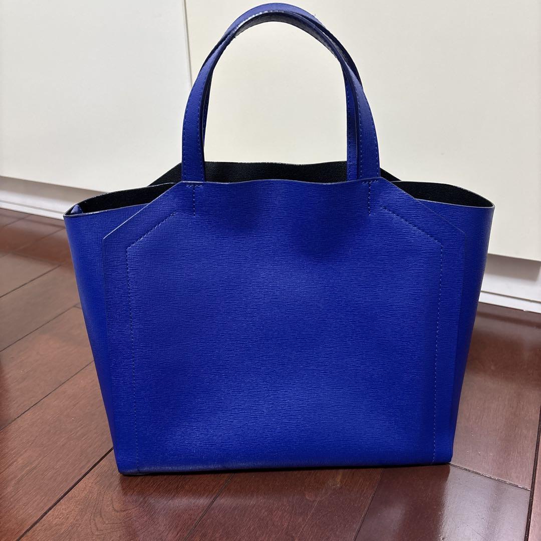 FURLA リボン付きハンドバッグ 青