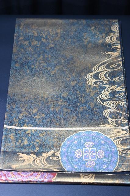 袋帯　六通　正絹　金箔　流水文　宝相華文　美品